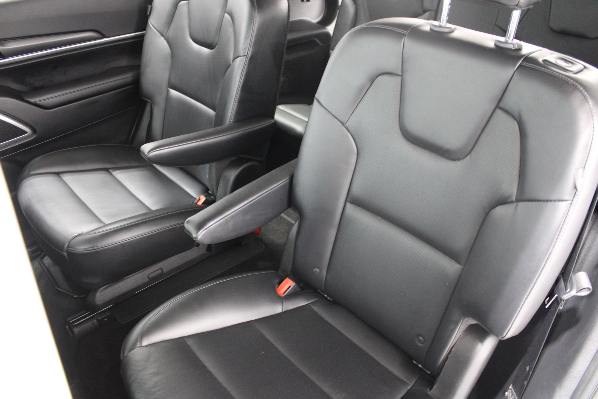 Used 2023 Kia Telluride S AWD/4WD image 18