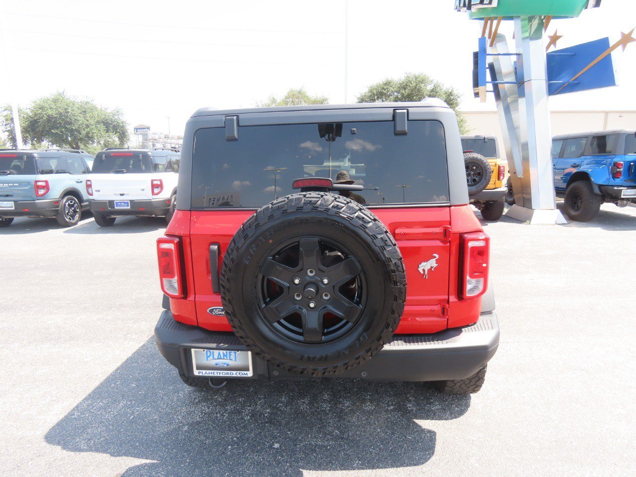 Used 2024 Ford Bronco Black Diamond AWD/4WD image 13