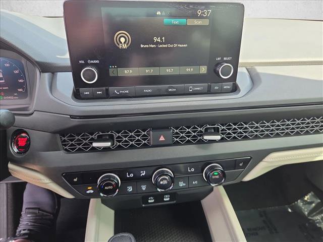 Used 2024 Honda Accord EX image 14