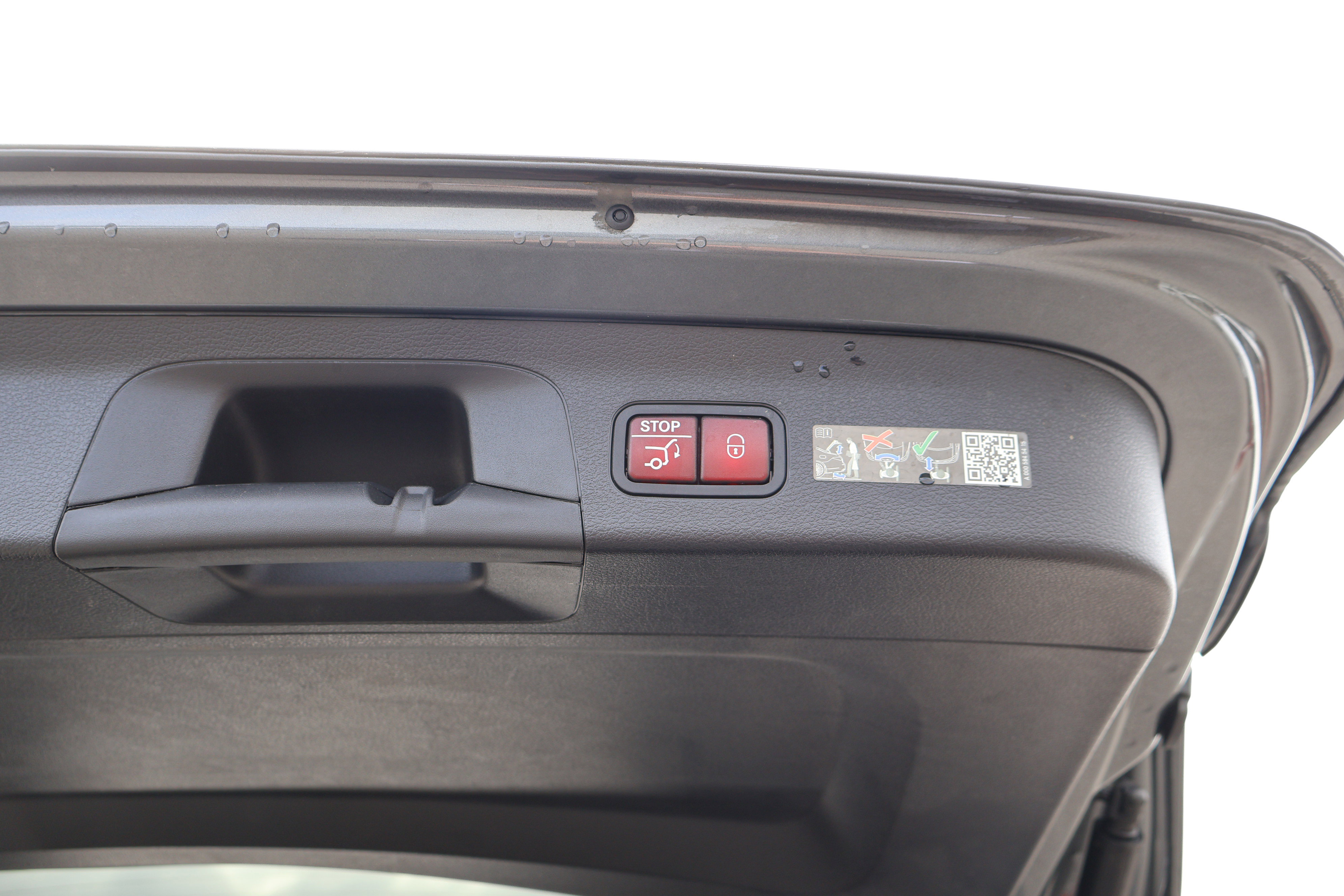 Used 2025 Mercedes-Benz GLS 450 4MATIC image 25