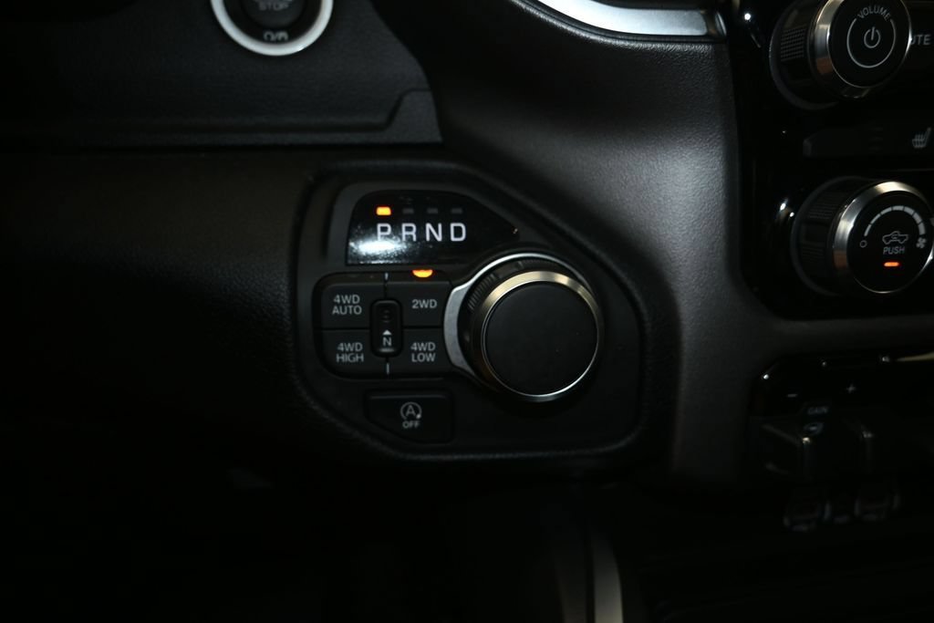 Used 2026 RAM 1500 Big Horn w/ Night Edition AWD/4WD image 18