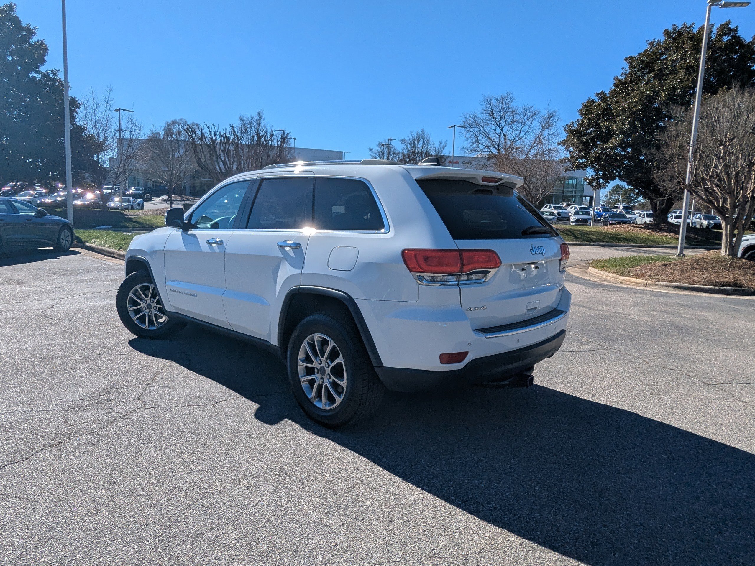 Used 2015 Jeep Grand Cherokee Limited image 7
