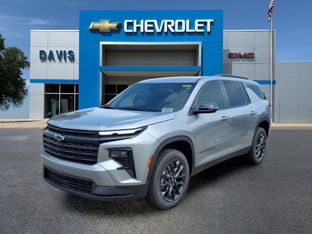 New 2026 Chevrolet Traverse LT w/ Midnight/Sport Edition AWD/4WD image 7