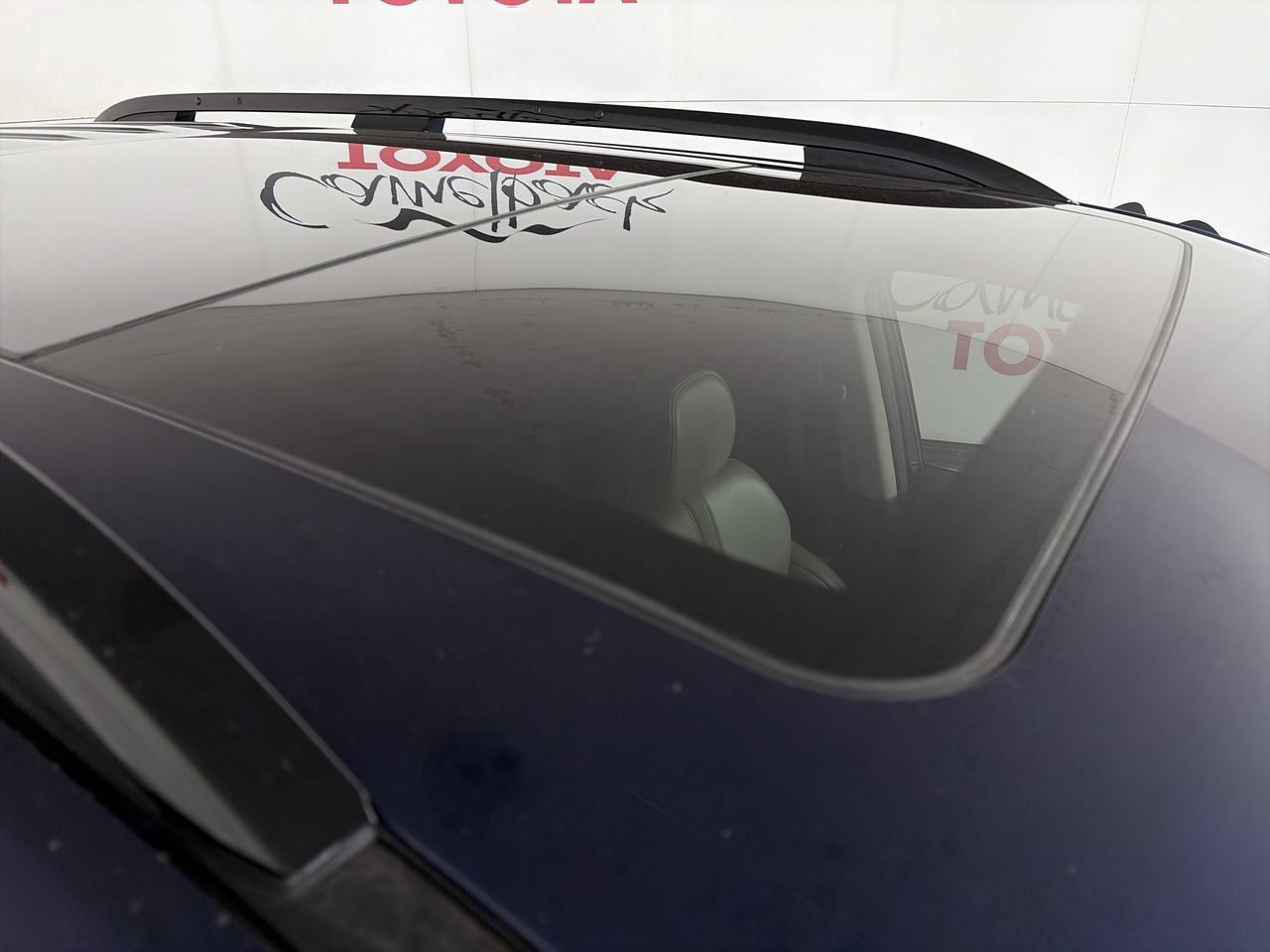 Used 2023 Honda Pilot Touring image 10