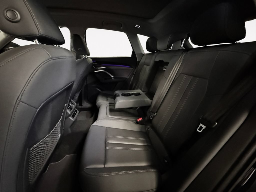 New 2025 Audi Q5 Premium AWD/4WD image 12