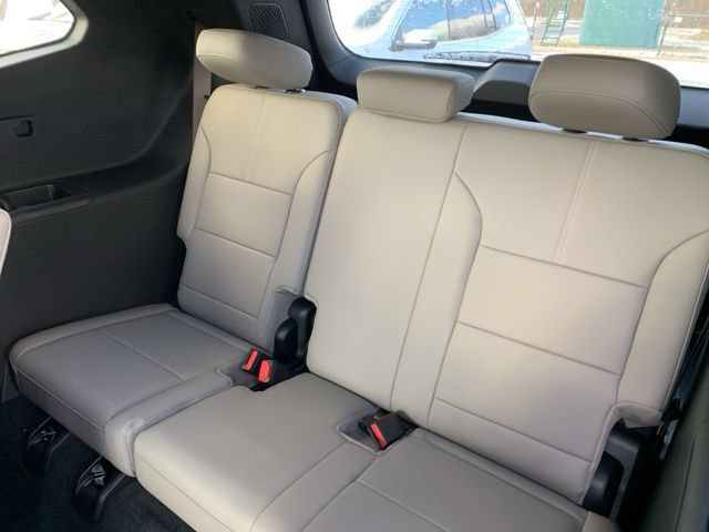 New 2026 GMC Acadia Elevation w/ Black Edition FWD image 27