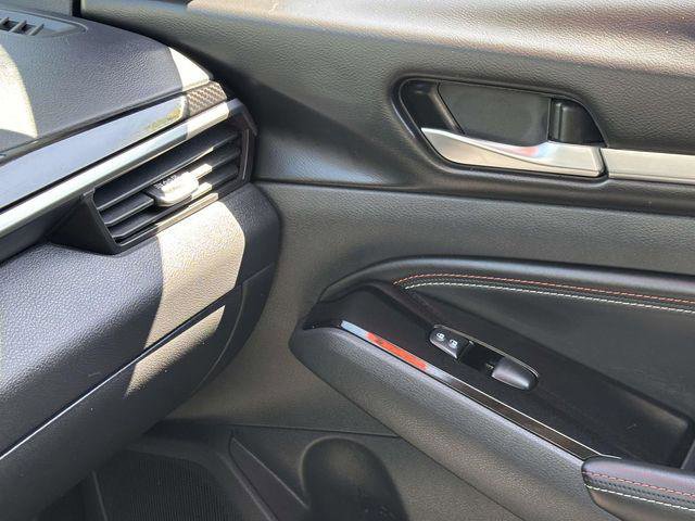 Used 2023 Nissan Altima 2.5 SR w/ SR Premium Package FWD image 27