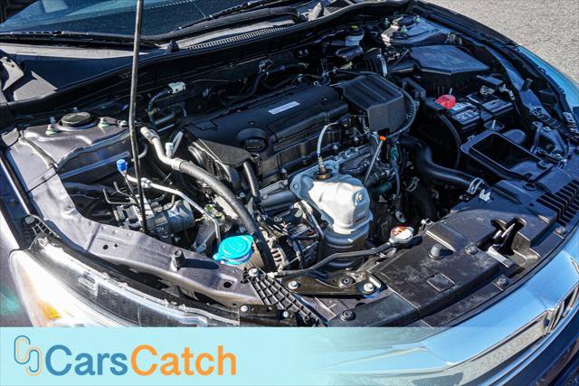 Used 2017 Honda Accord LX image 33