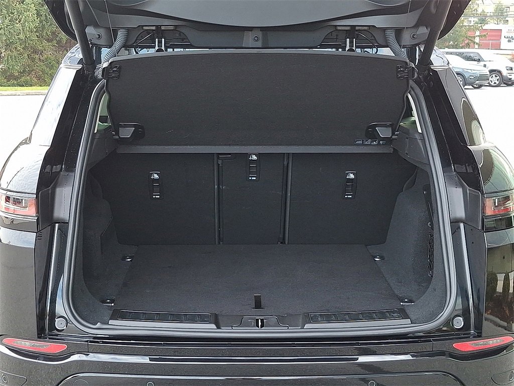 Certified 2023 Land Rover Range Rover Evoque R-Dynamic S image 28