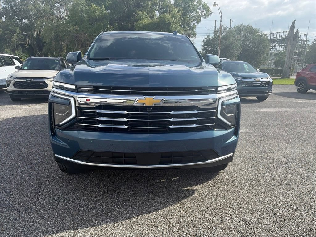 Used 2025 Chevrolet Tahoe LT RWD image 2