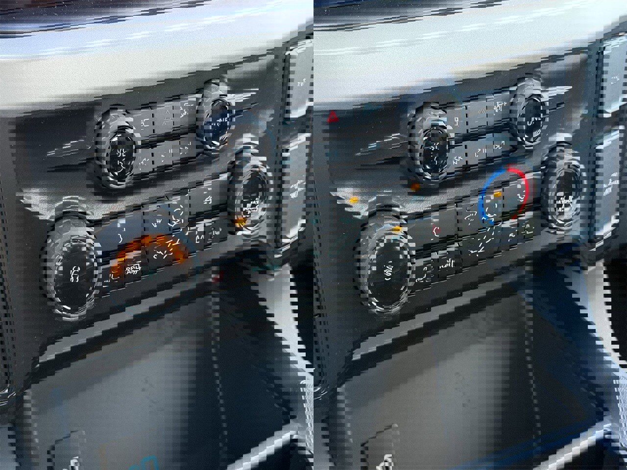 New 2026 Ford F250 XLT w/ XLT Premium Package image 17