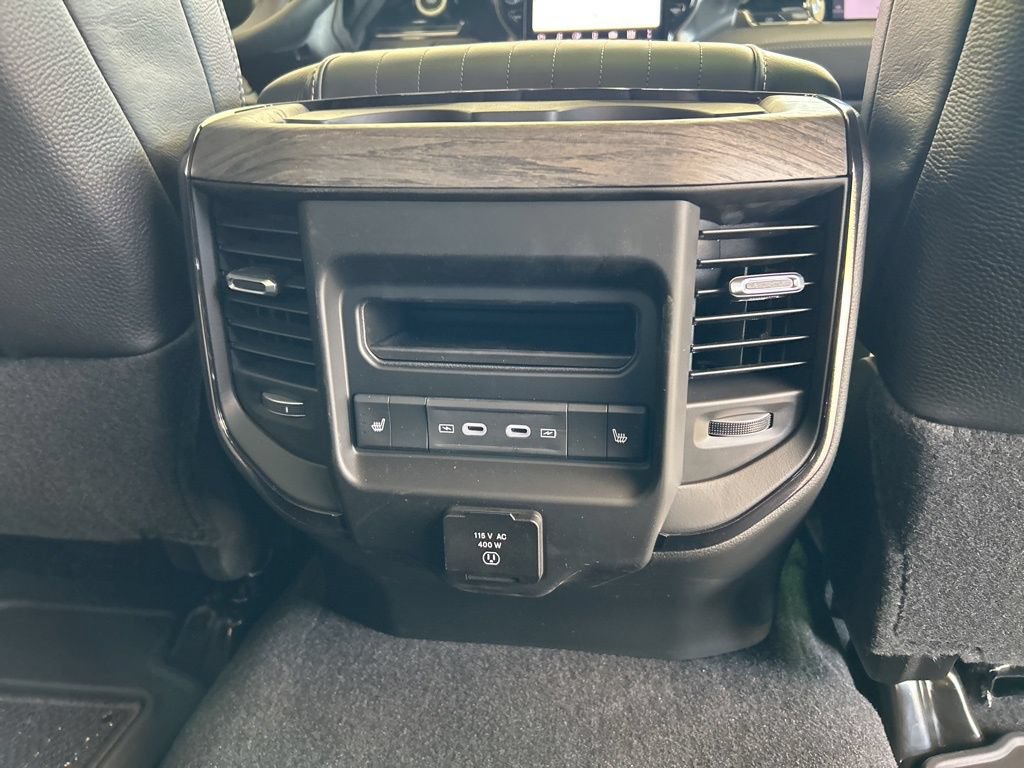 New 2026 RAM 3500 Limited AWD/4WD image 38