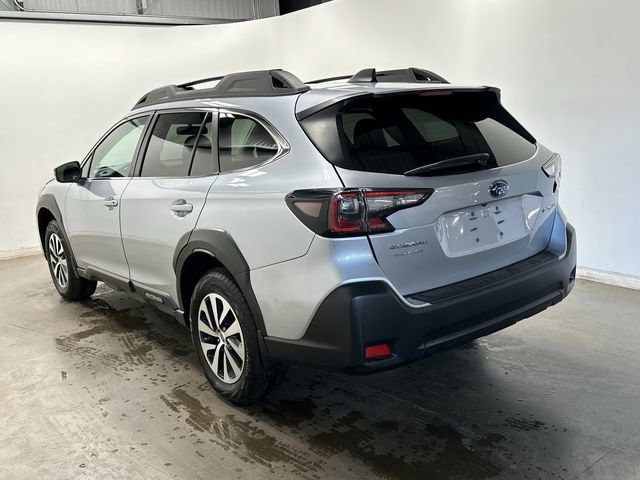 Certified 2024 Subaru Outback Premium image 31