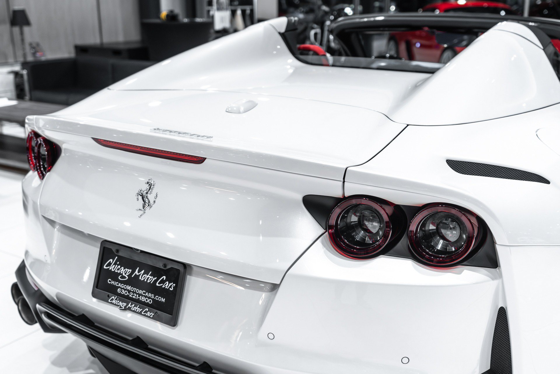 Used 2023 Ferrari 812 GTS RWD image 50
