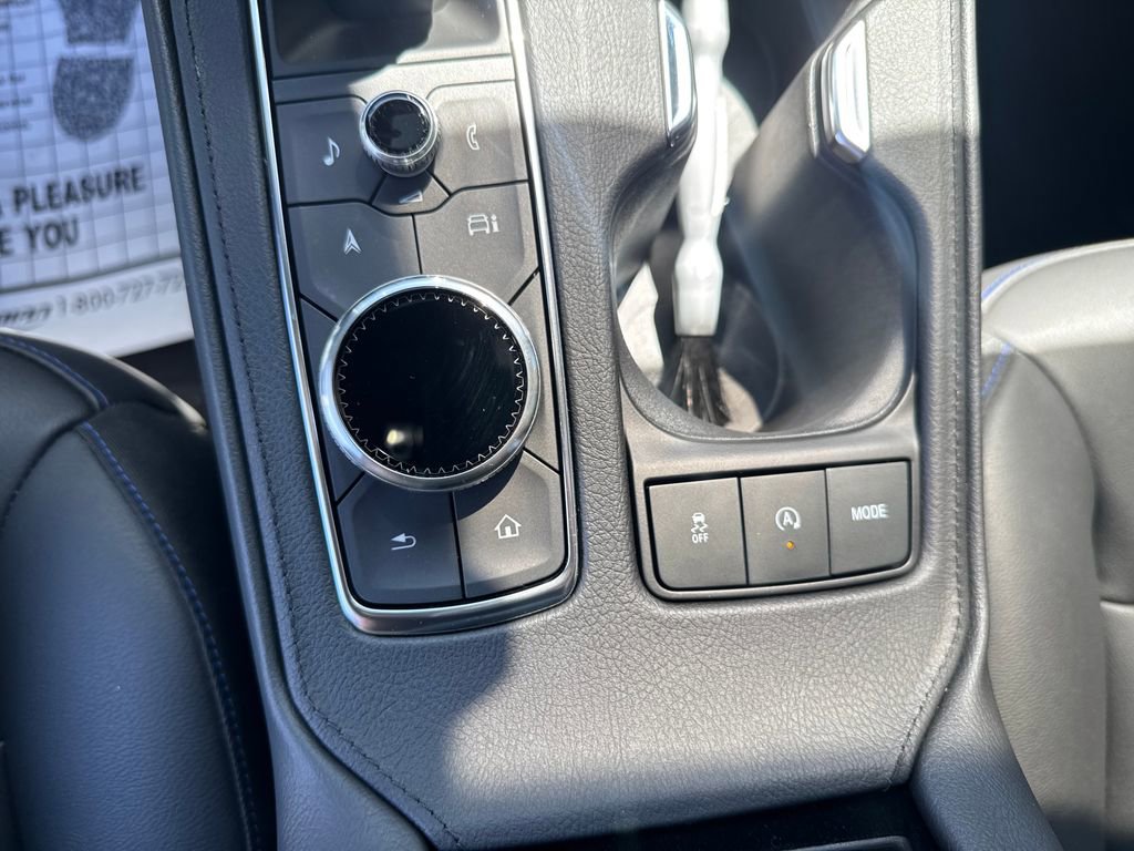Used 2025 Cadillac XT4 Sport w/ Cold Weather Package FWD image 40