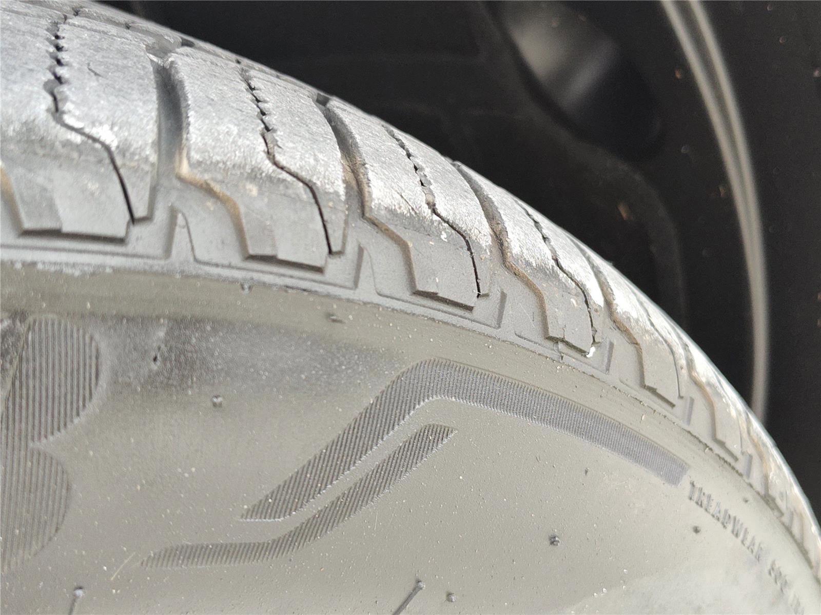 Used 2025 BMW X5 xDrive40i image 15