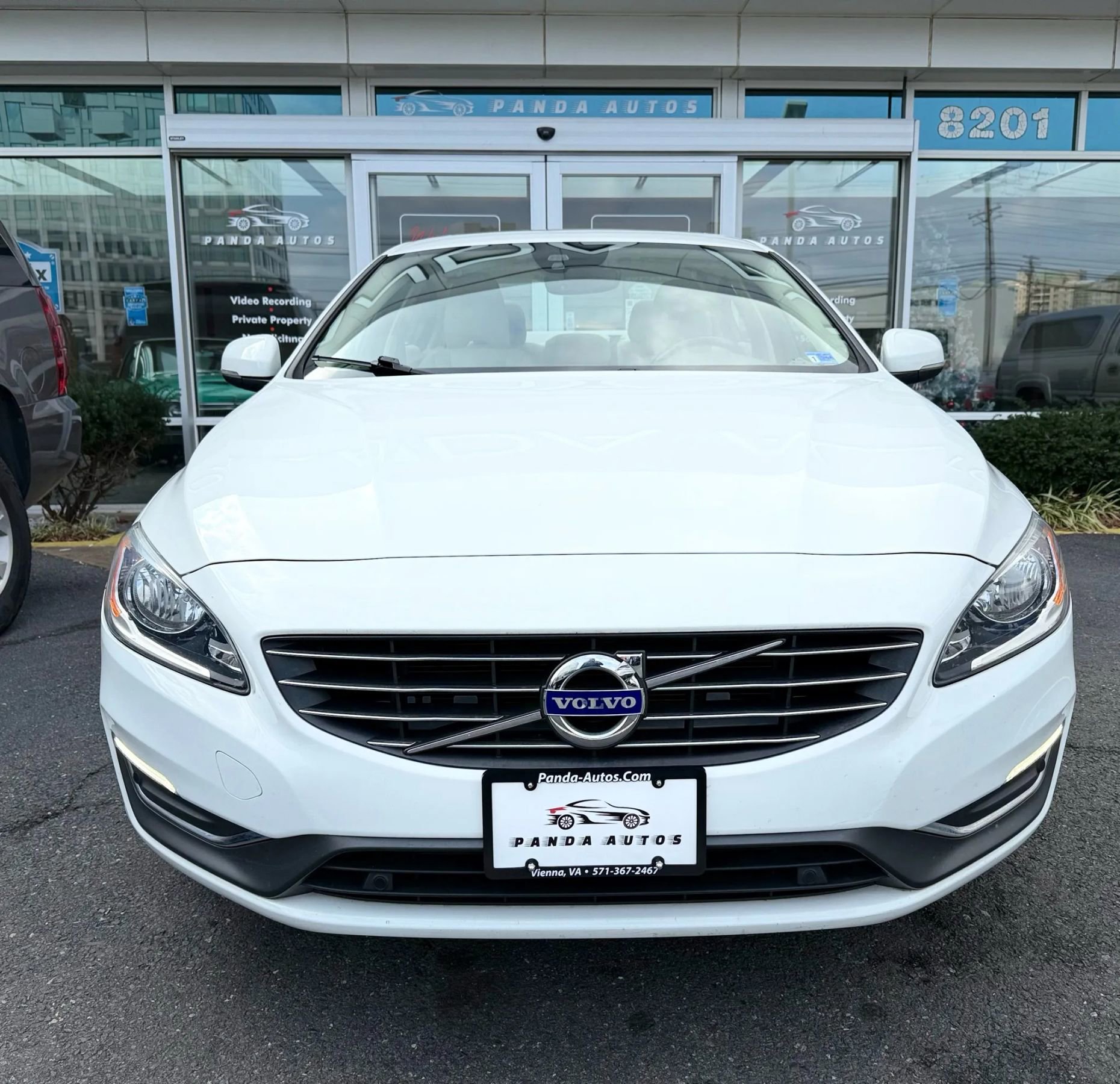 Used 2015 Volvo S60 T5 Premier image 2