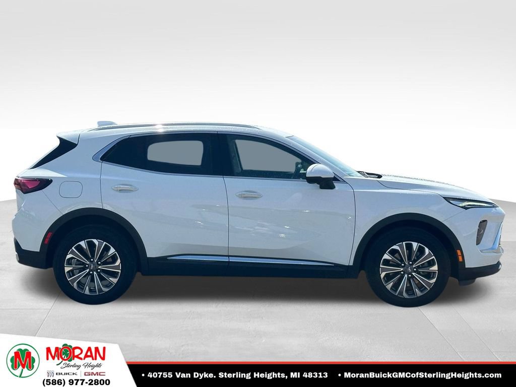 Used 2024 Buick Envision Preferred AWD/4WD image 6
