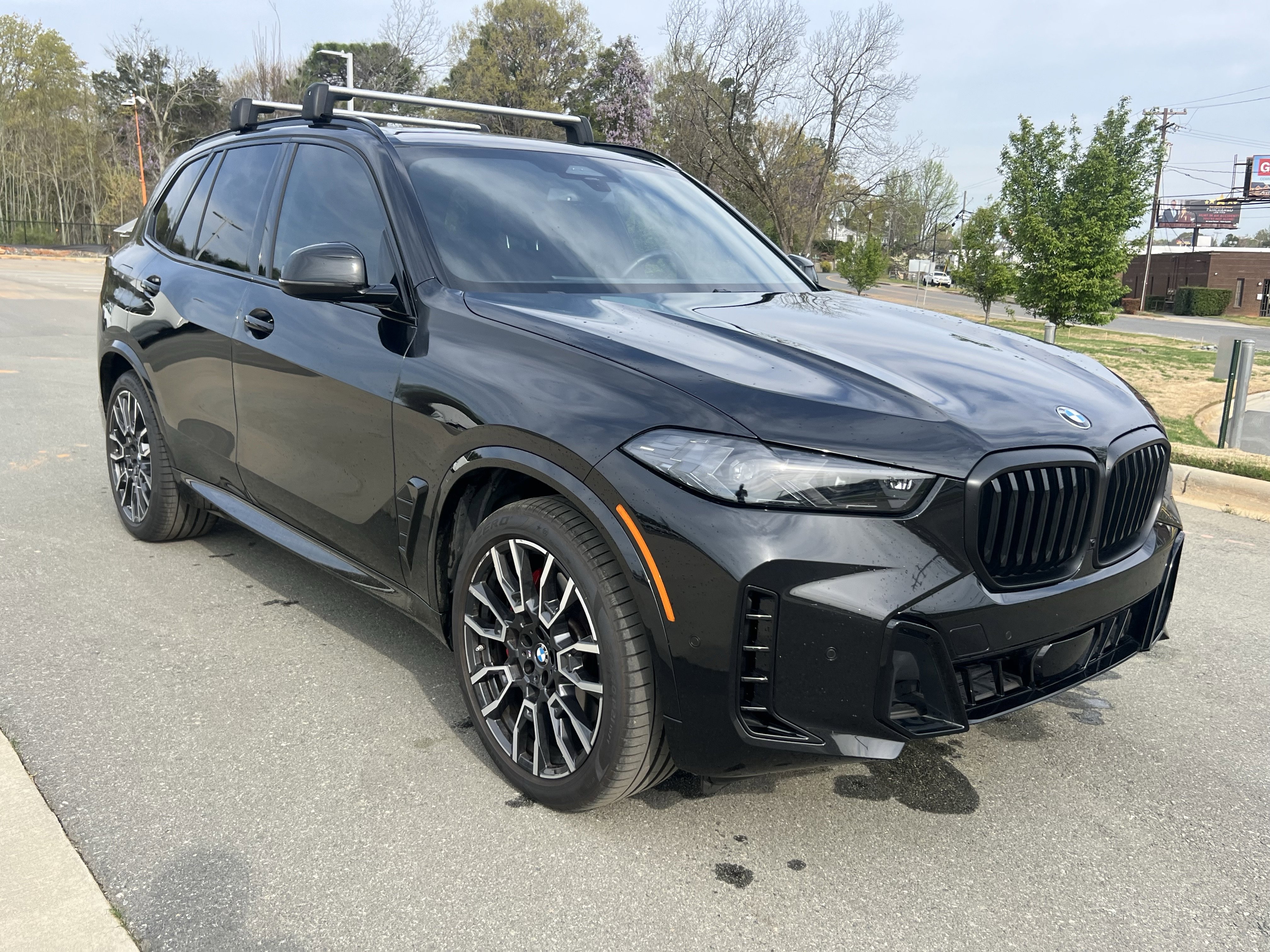 Used 2024 BMW X5 xDrive40i w/ M Sport Package image 11