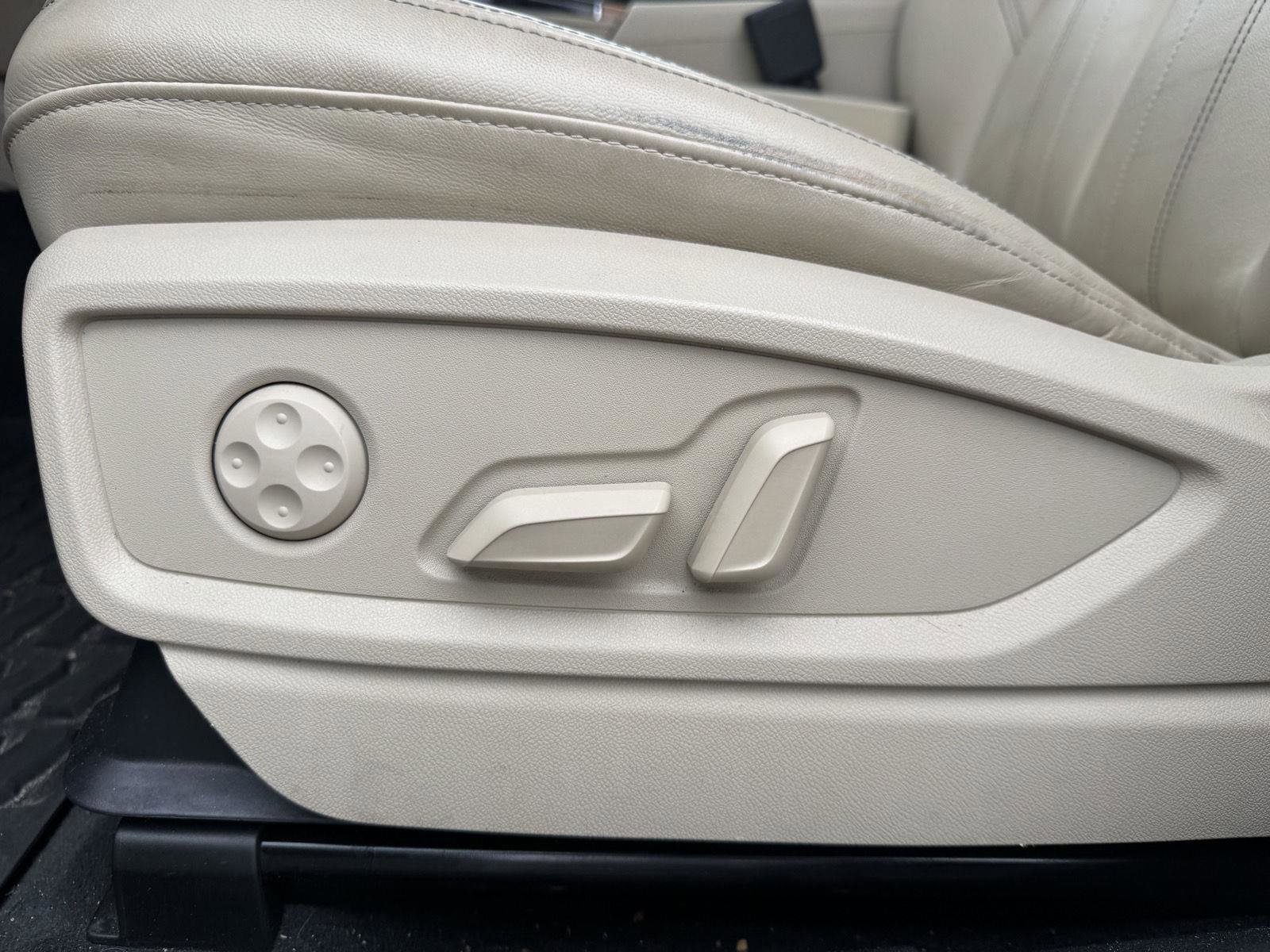 Used 2021 Audi Q5 Premium Plus image 8