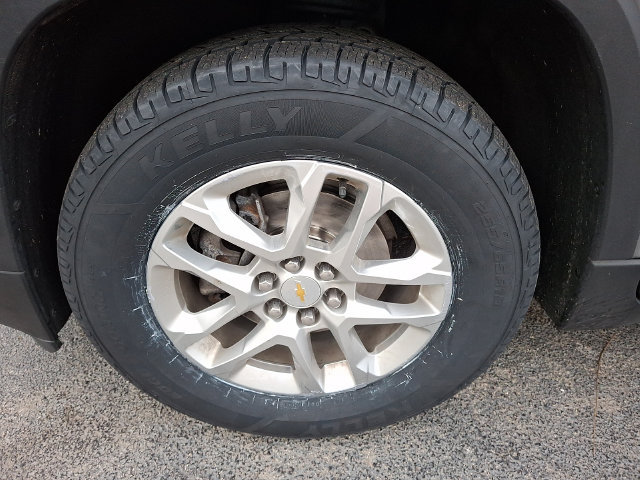 Certified 2023 Chevrolet Traverse LS w/ Safety Package AWD/4WD image 7