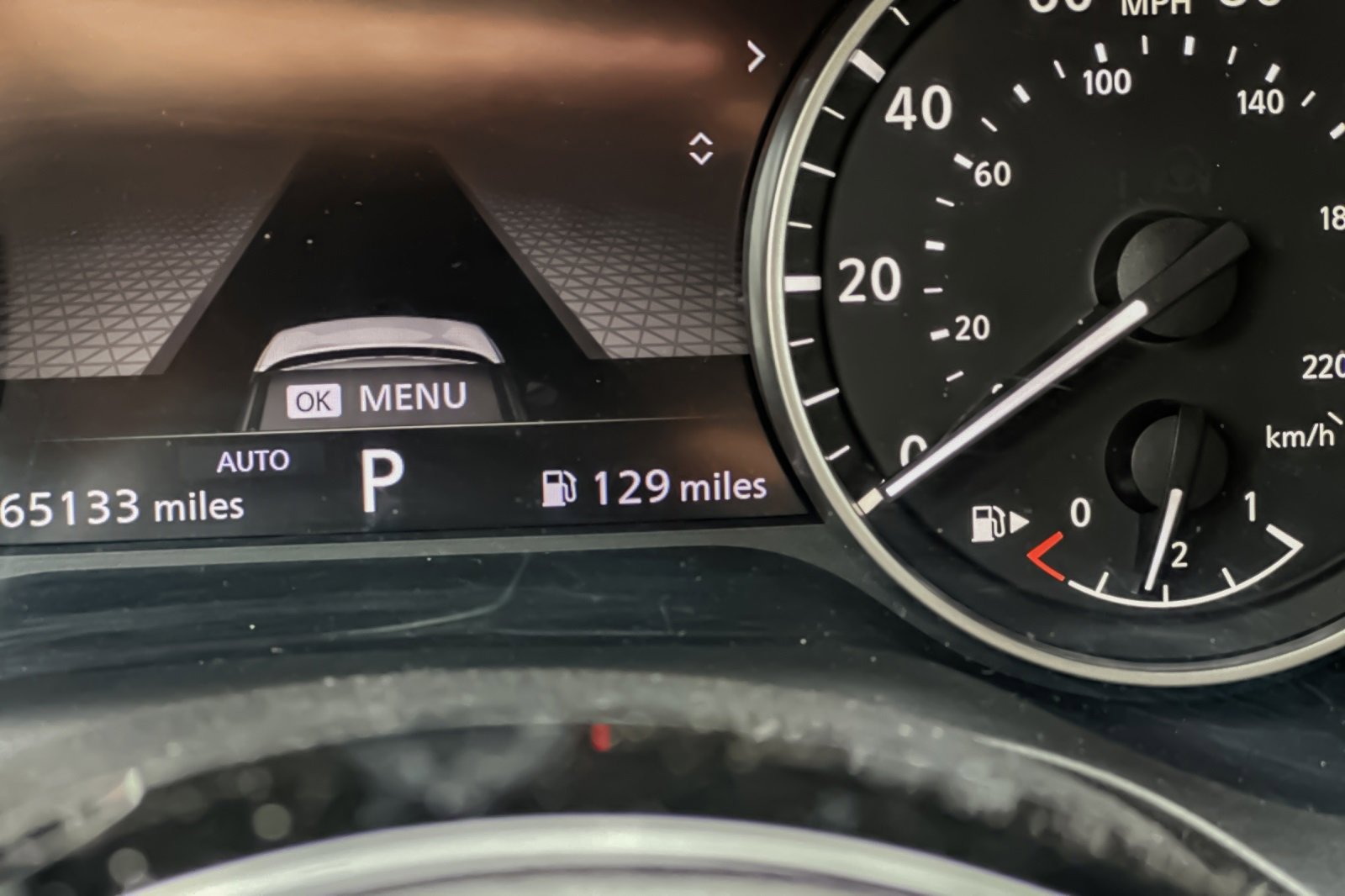 Used 2023 Nissan Rogue SV image 25