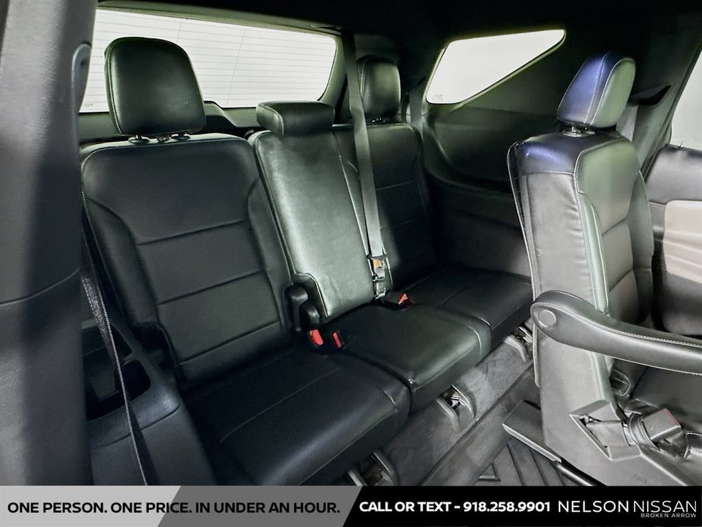 Used 2026 Chevrolet Traverse LT AWD/4WD image 27
