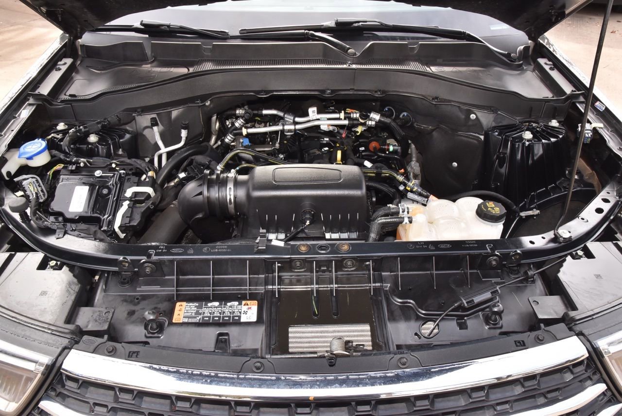 Used 2023 Ford Explorer XLT w/ Equipment Group 202A image 33