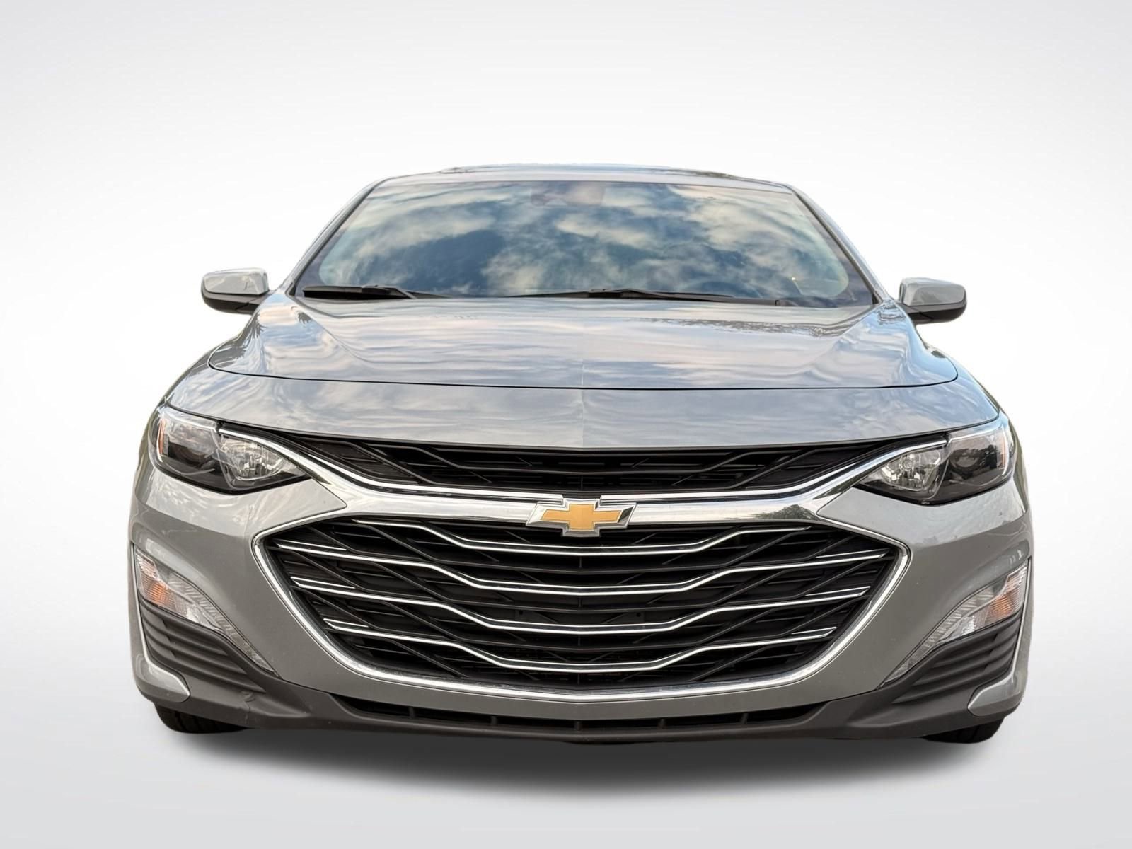 Used 2024 Chevrolet Malibu LT image 2