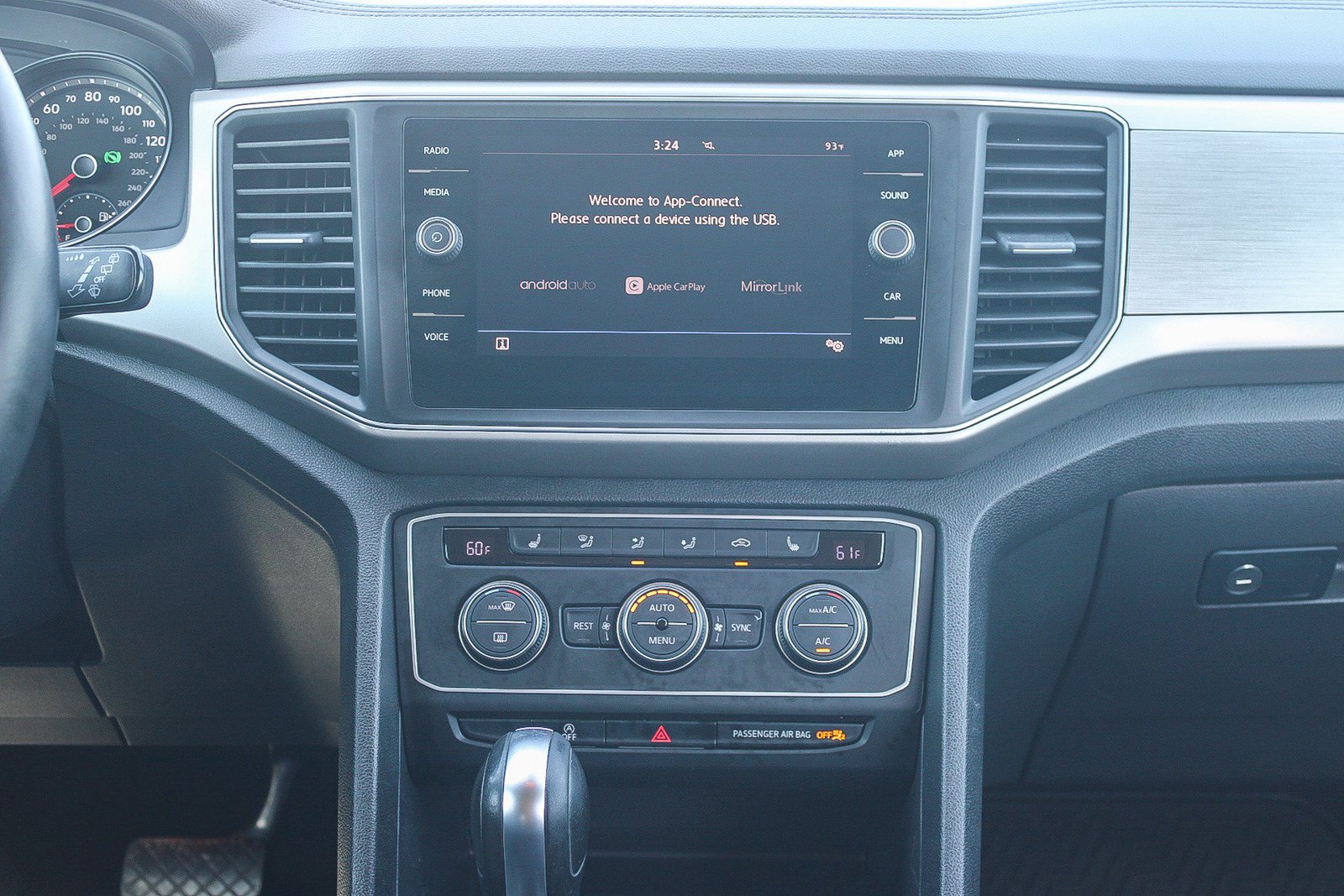 Used 2019 Volkswagen Atlas SE w/ Towing Package FWD image 14