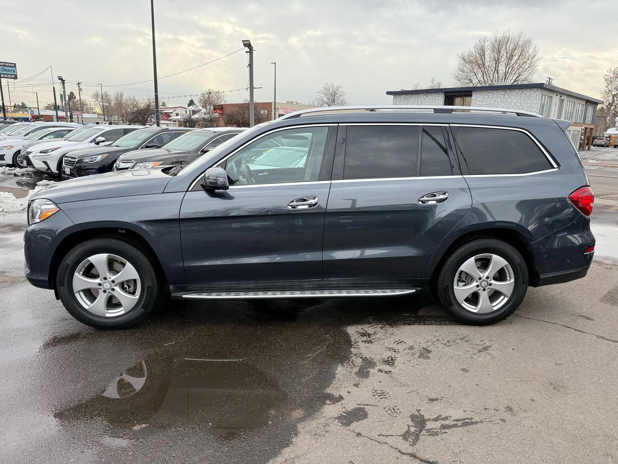Used 2017 Mercedes-Benz GLS 450 4MATIC w/ Premium Package image 6