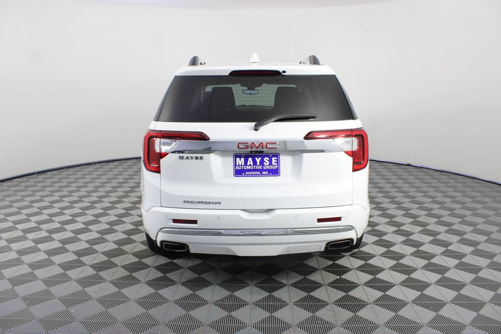 Used 2023 GMC Acadia Denali w/ Denali Ultimate Package FWD image 29