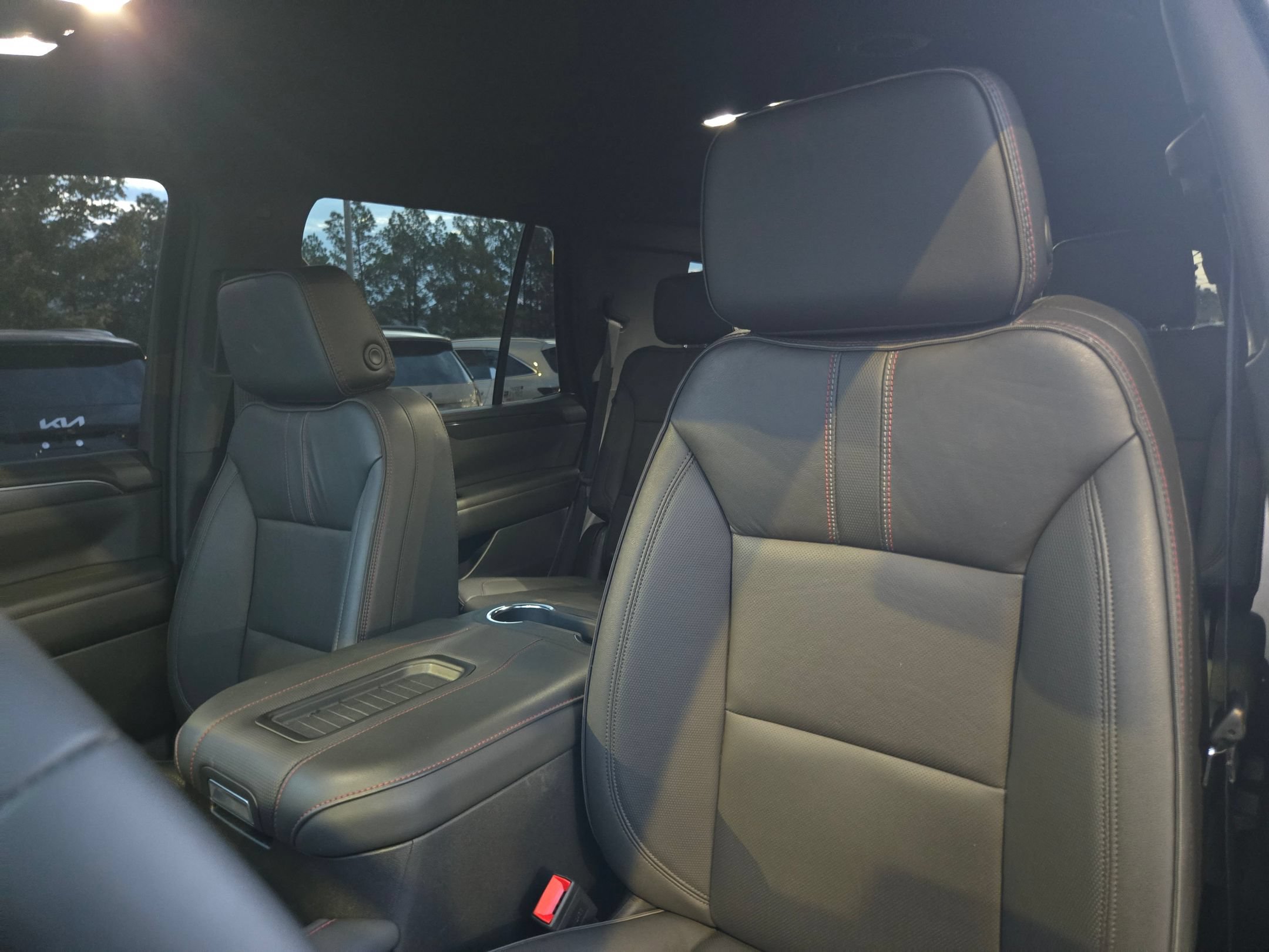 Used 2024 Chevrolet Tahoe RST AWD/4WD image 24