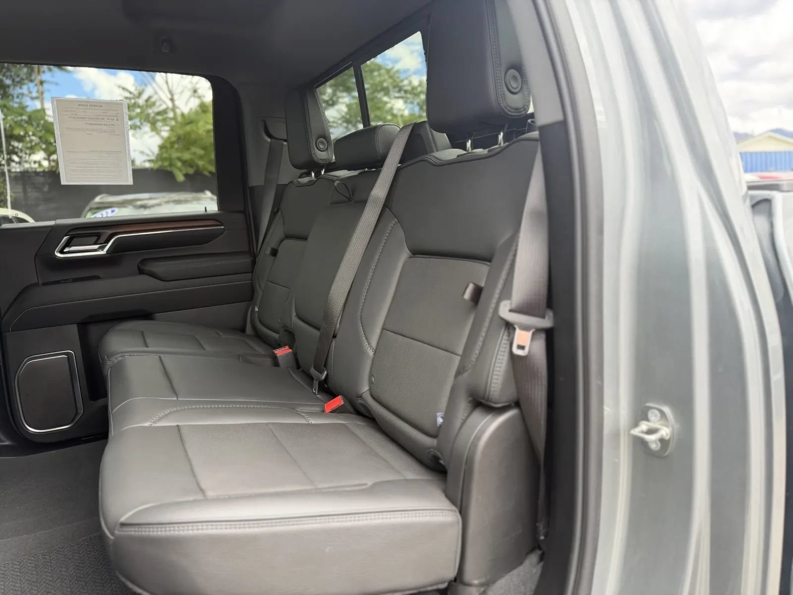 Used 2024 GMC Sierra 2500 Denali w/ Denali Reserve Package AWD/4WD image 16