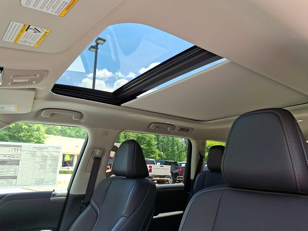 New 2027 INFINITI QX80 Pure AWD/4WD image 10
