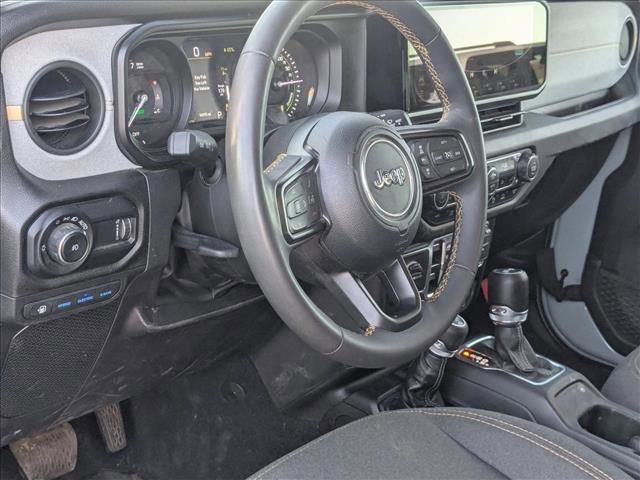 Used 2024 Jeep Wrangler Willys image 10