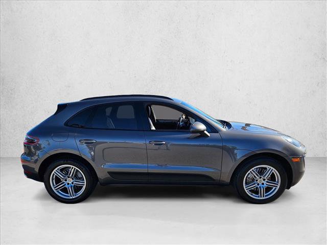 Used 2015 Porsche Macan S image 4