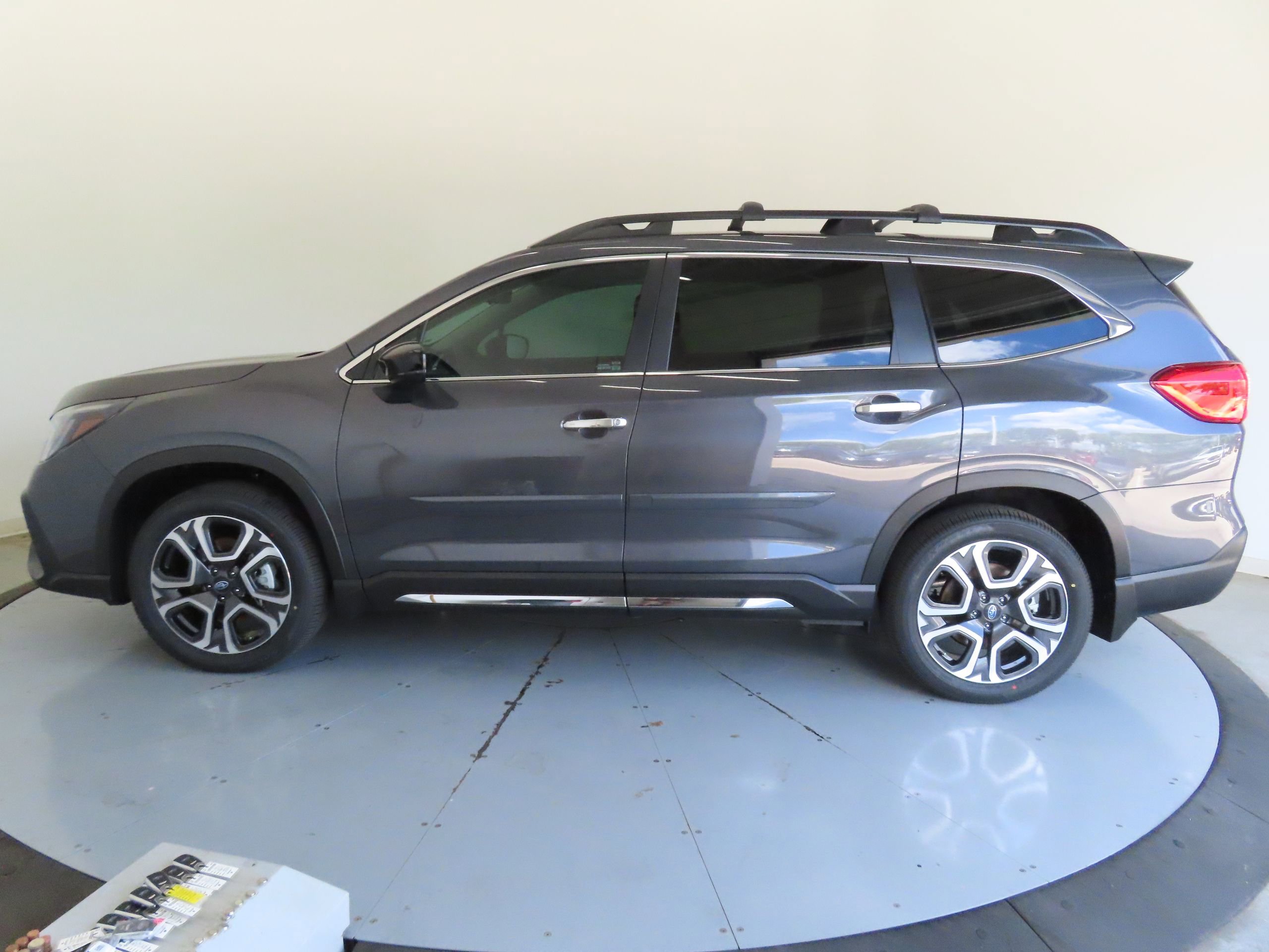 New 2026 Subaru Ascent Touring image 9