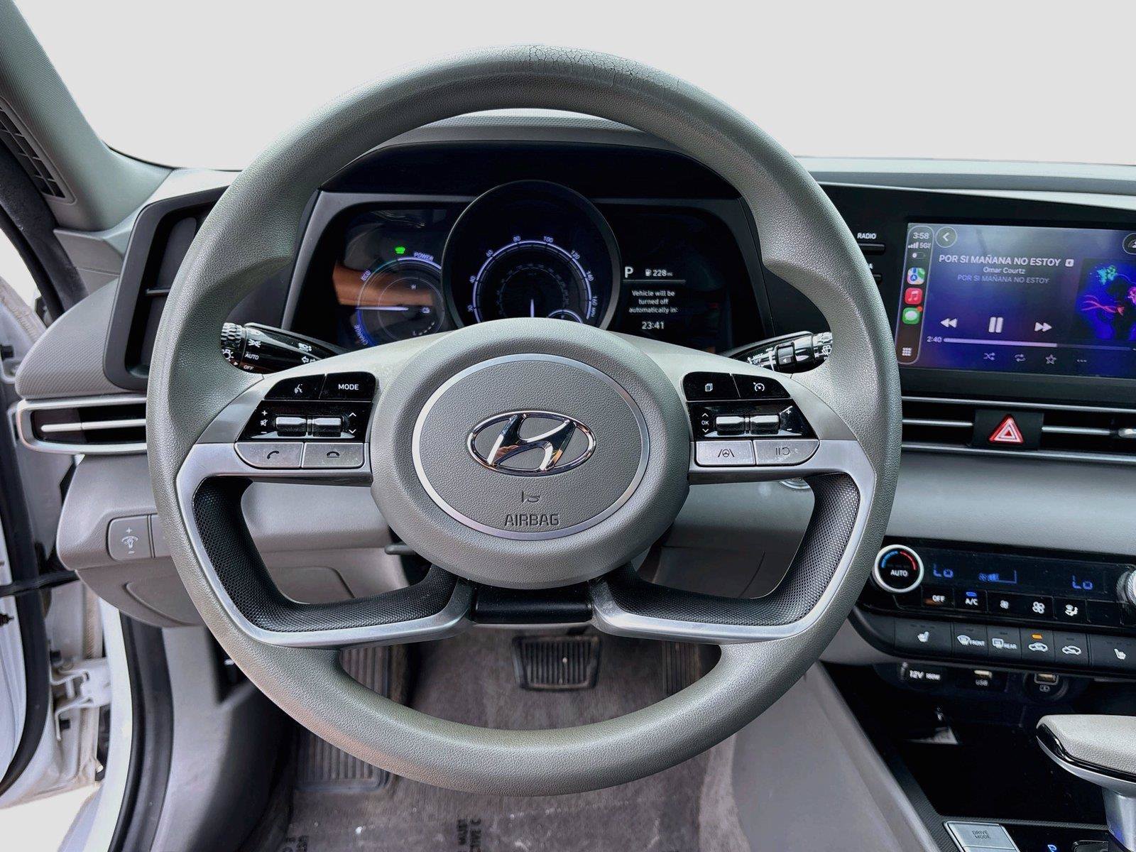 Used 2023 Hyundai Elantra Blue FWD image 11