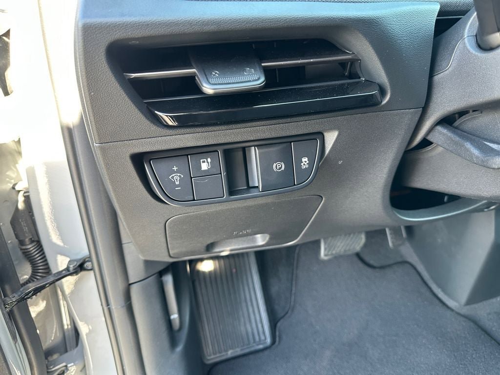 Used 2025 Kia EV6 Light RWD image 21