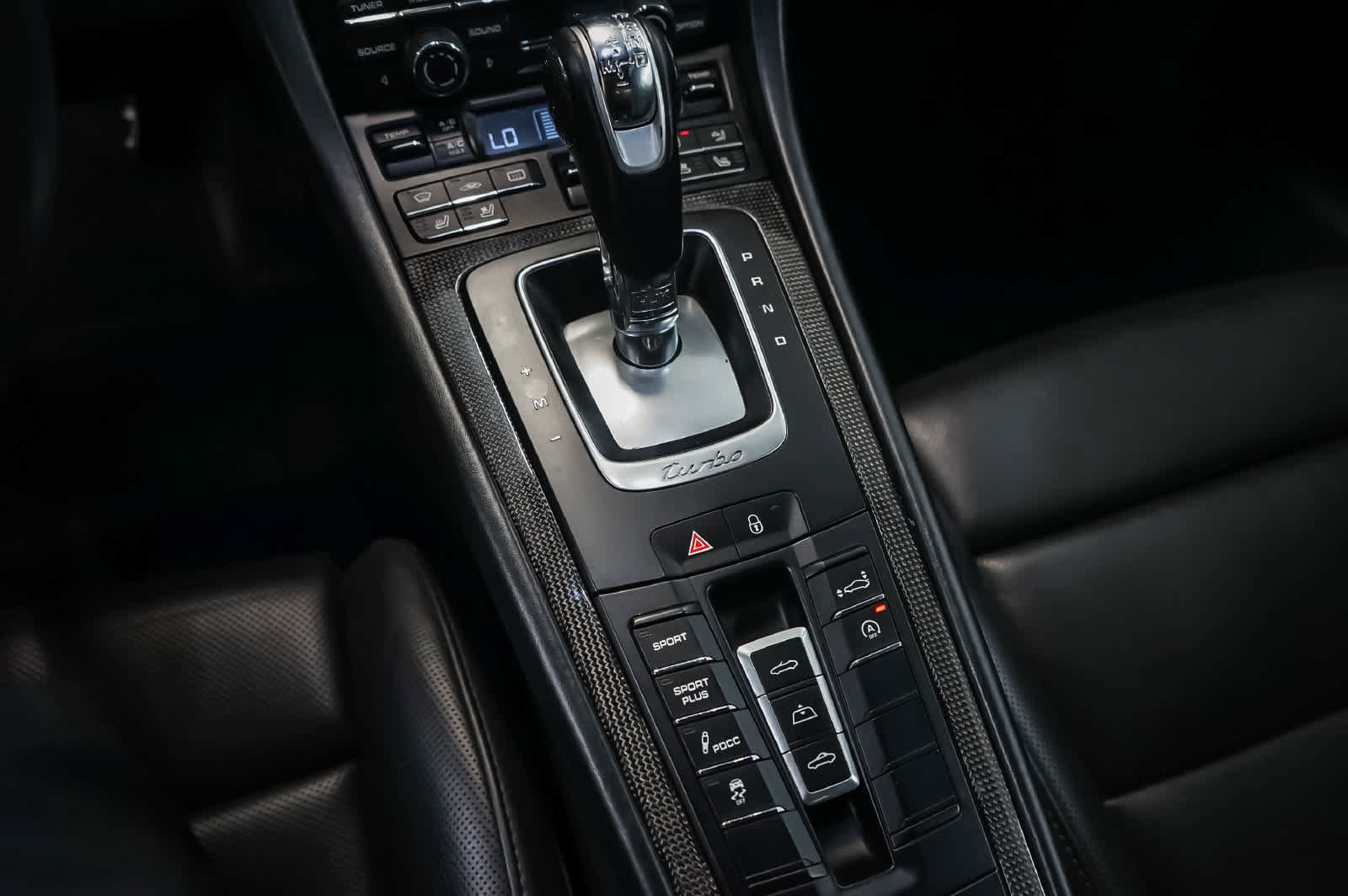 Certified 2015 Porsche 911 Turbo S AWD/4WD image 23