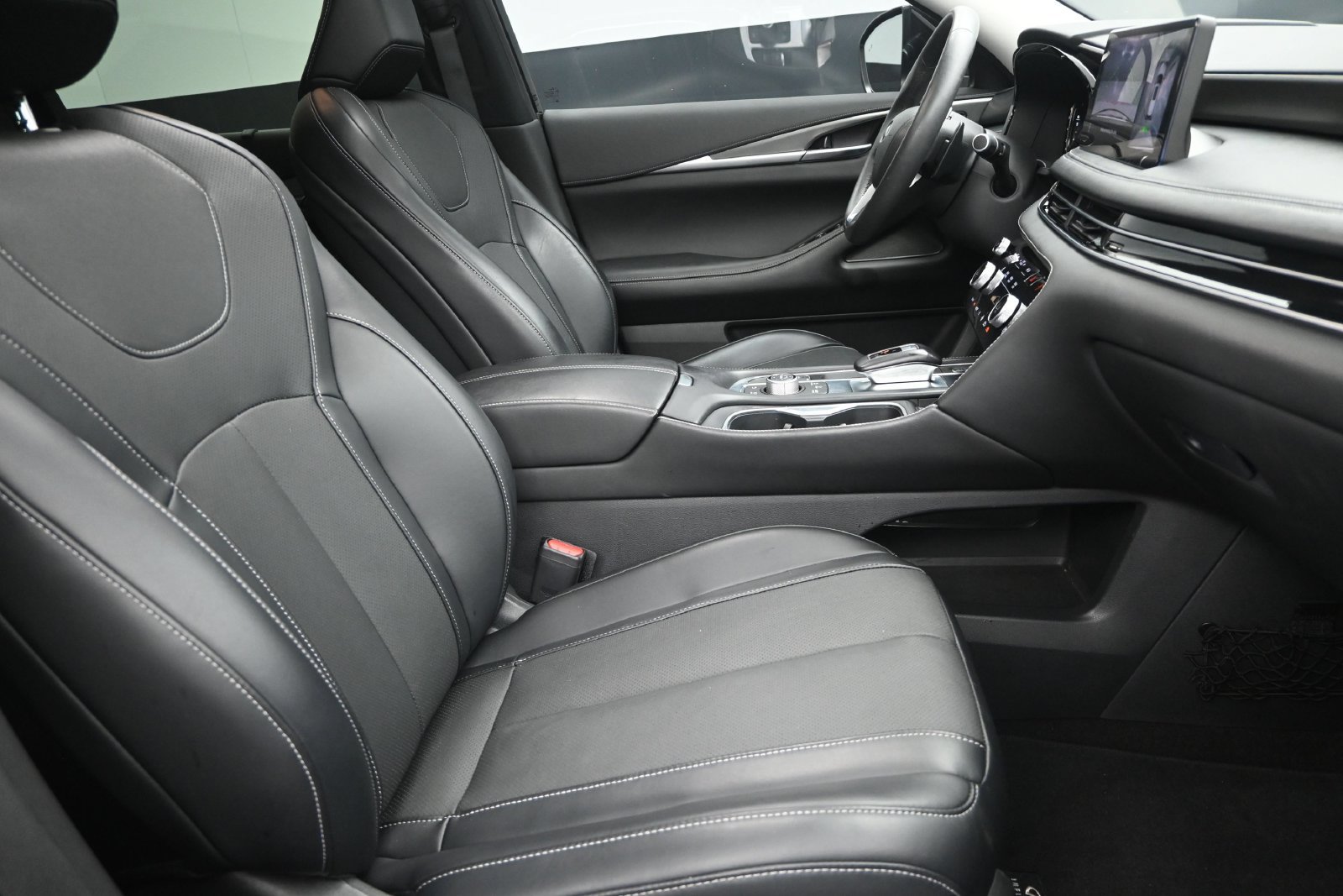Certified 2023 INFINITI QX60 Luxe w/ Cargo Package AWD/4WD image 25