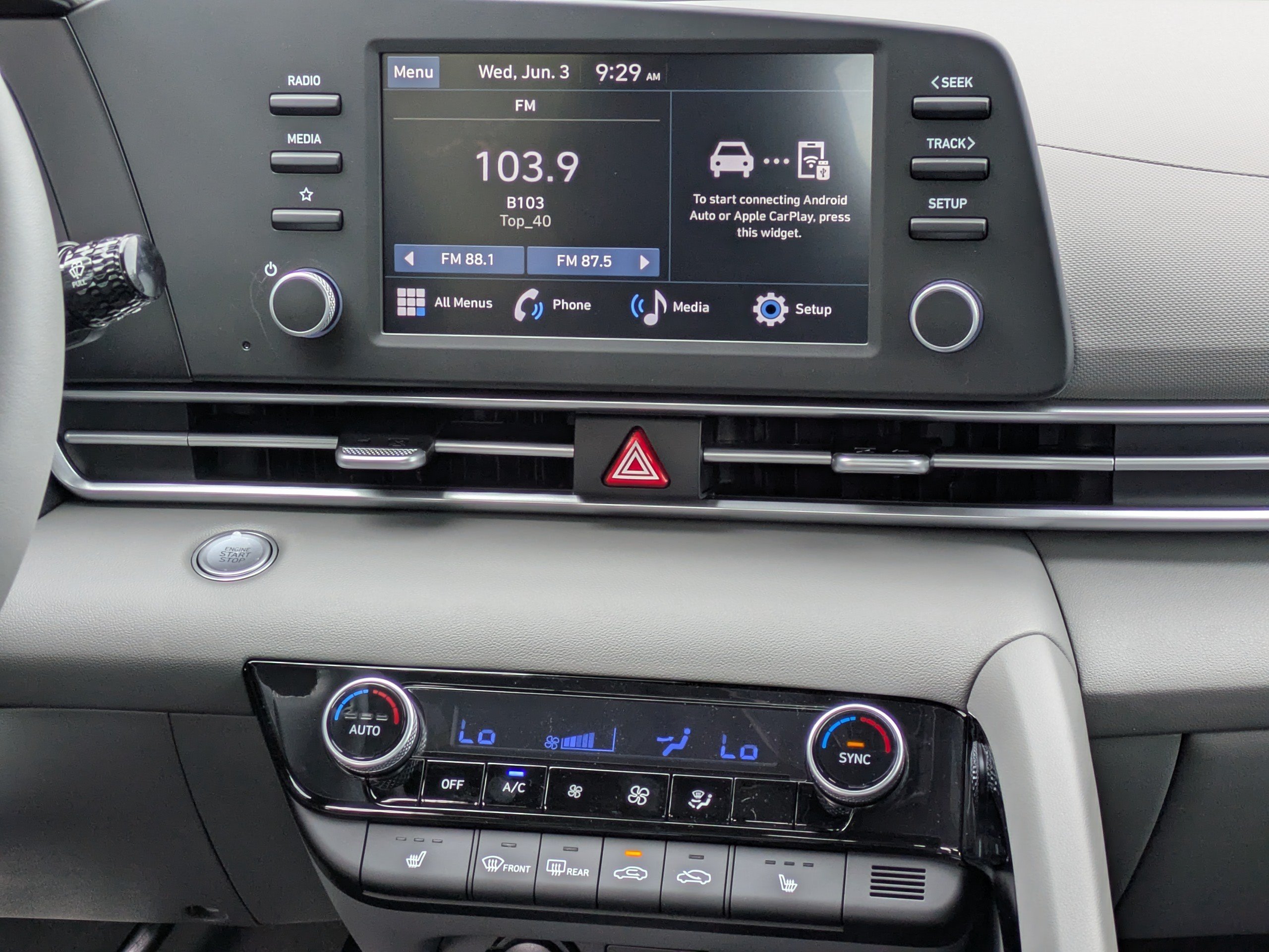 New 2026 Hyundai Elantra SEL Sport Premium FWD image 18