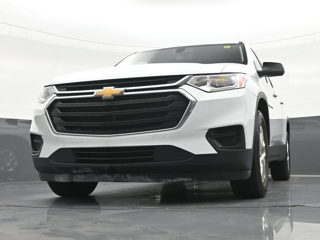 Used 2021 Chevrolet Traverse LS FWD image 31