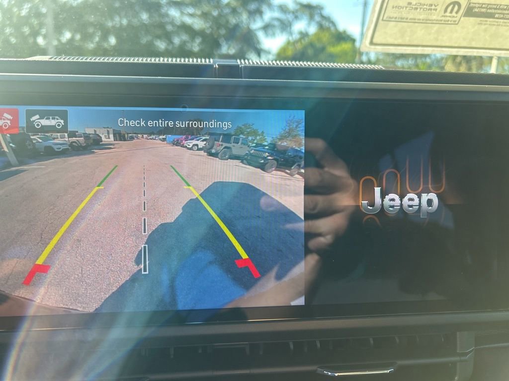 New 2025 Jeep Wrangler Unlimited Rubicon 4xe w/ Safety Group image 15