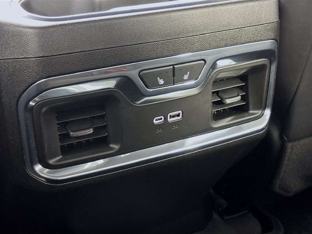 Used 2024 Chevrolet Silverado 1500 LTZ AWD/4WD image 26