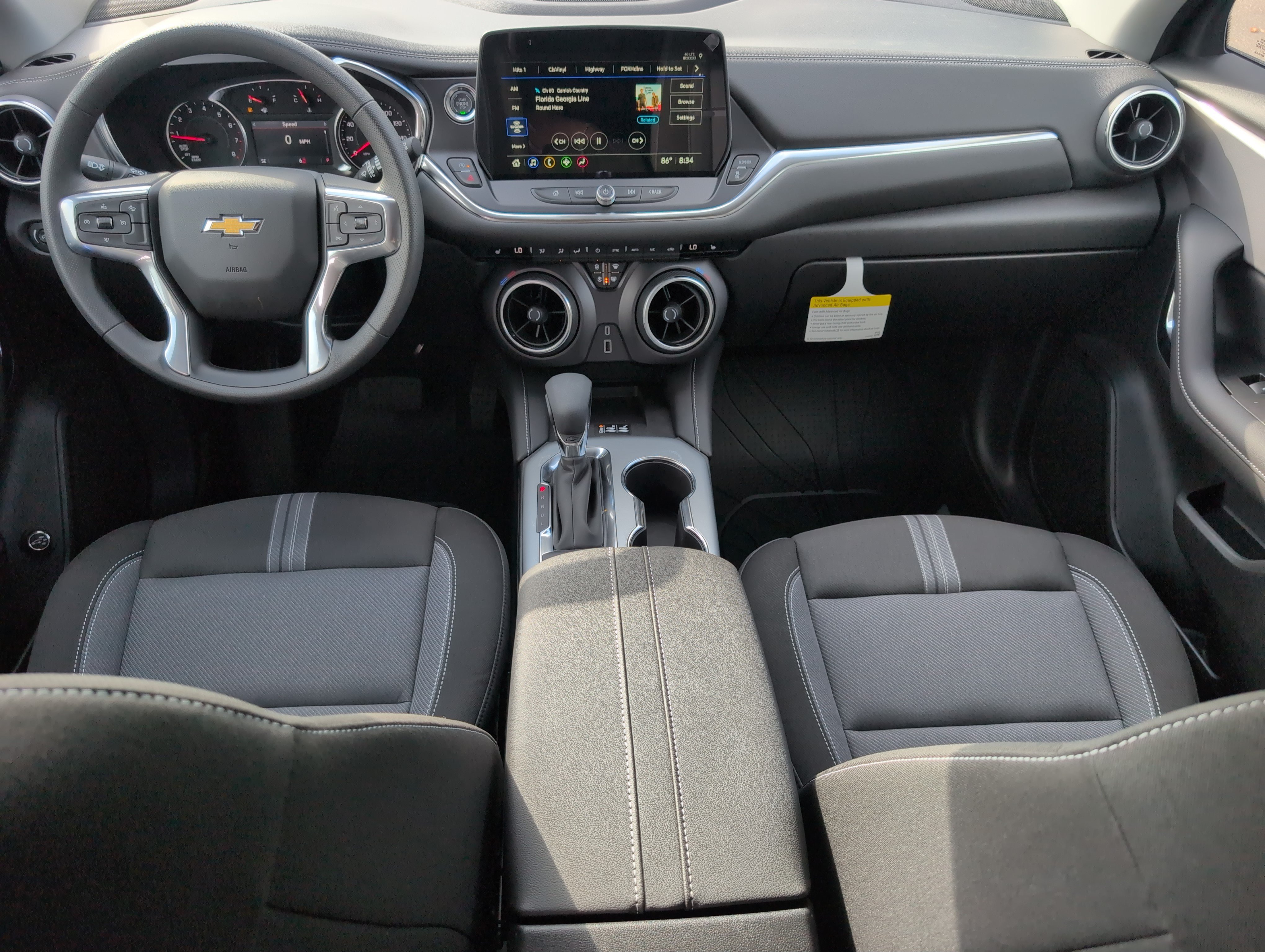 New 2026 Chevrolet Blazer LT w/ Convenience Package FWD image 29