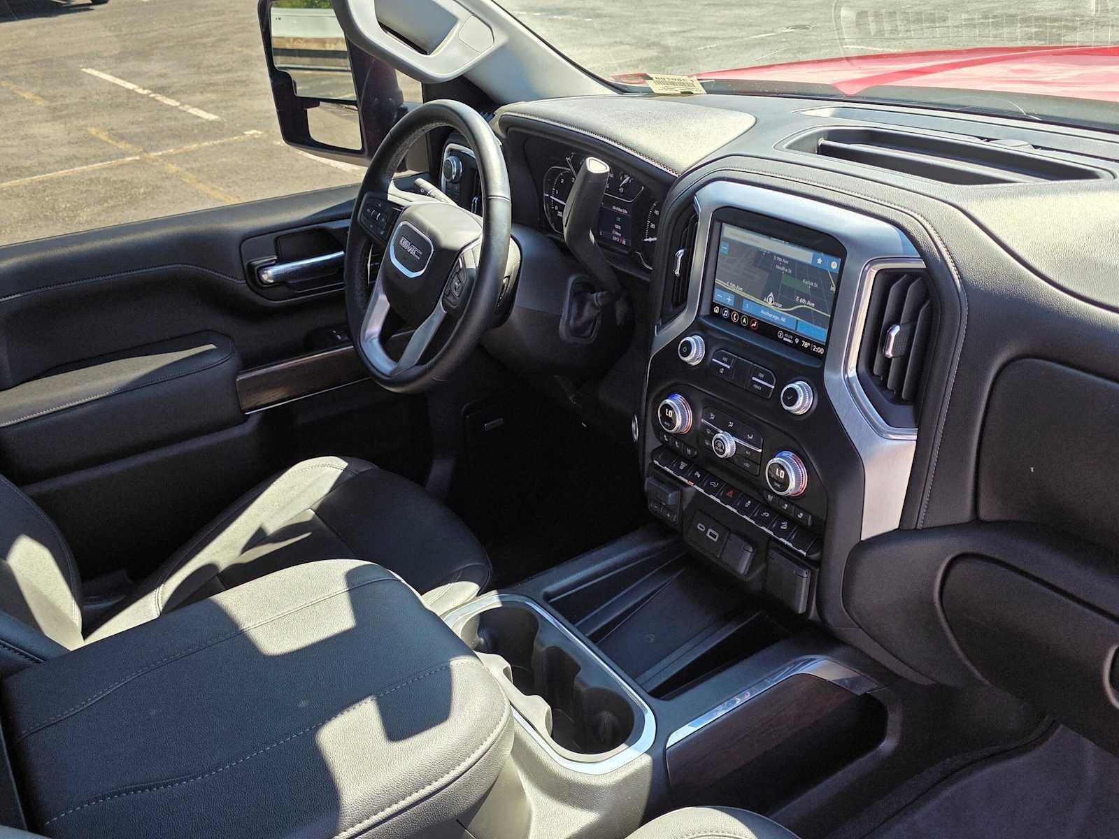 Used 2023 GMC Sierra 2500 SLT w/ SLT Premium Package AWD/4WD image 10