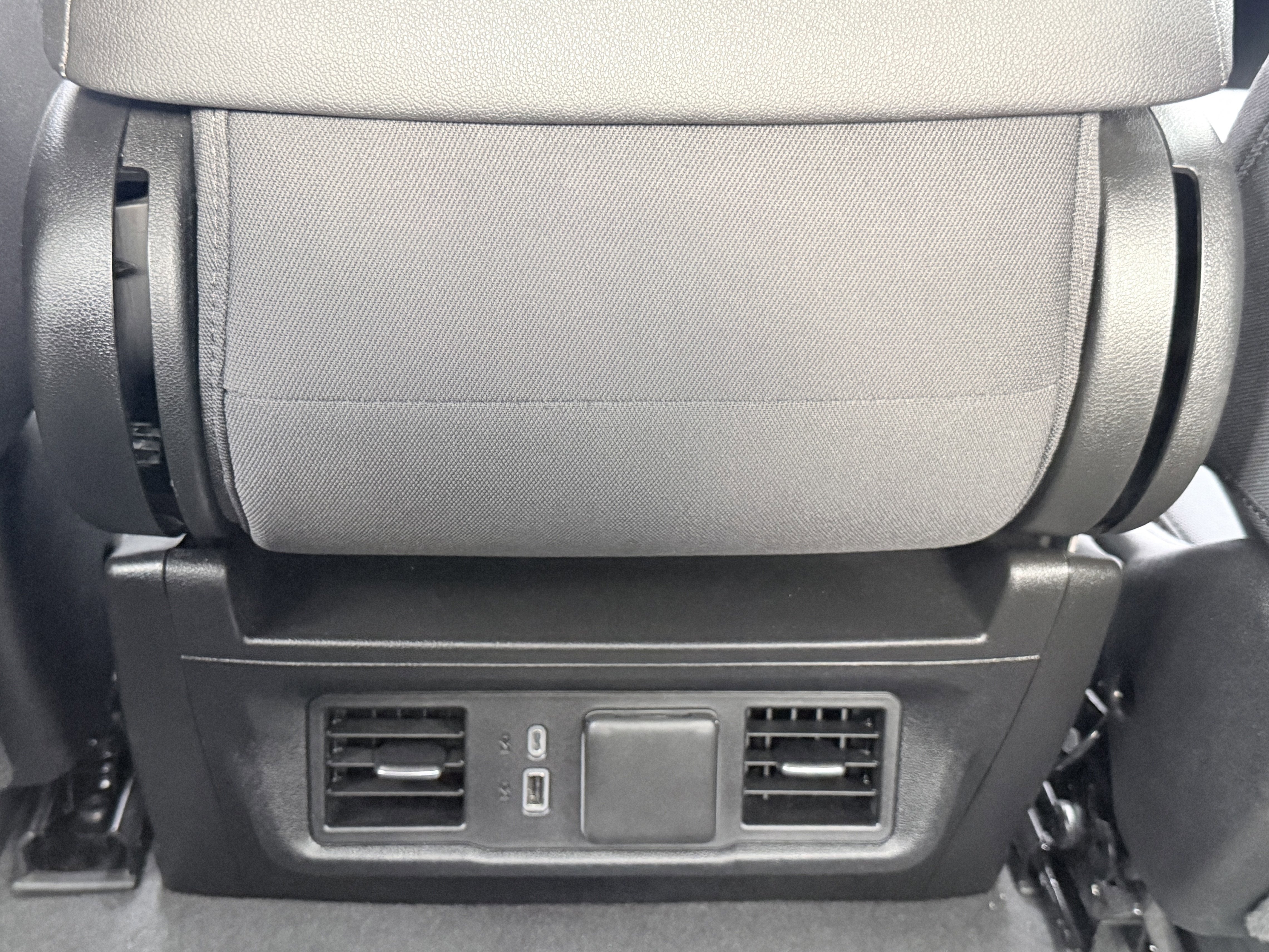 Used 2024 GMC Sierra 1500 Elevation image 29