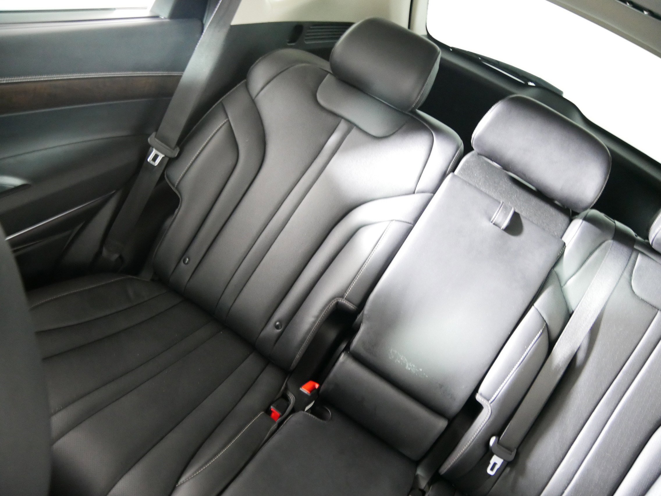 Used 2023 Genesis GV80 3.5T AWD/4WD image 12